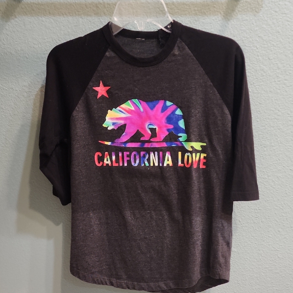 California Love Long Sleeve Tee - Black and Gray Size Small